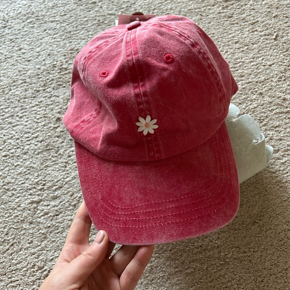 Pink Daisy Embroidered Baseball Cap